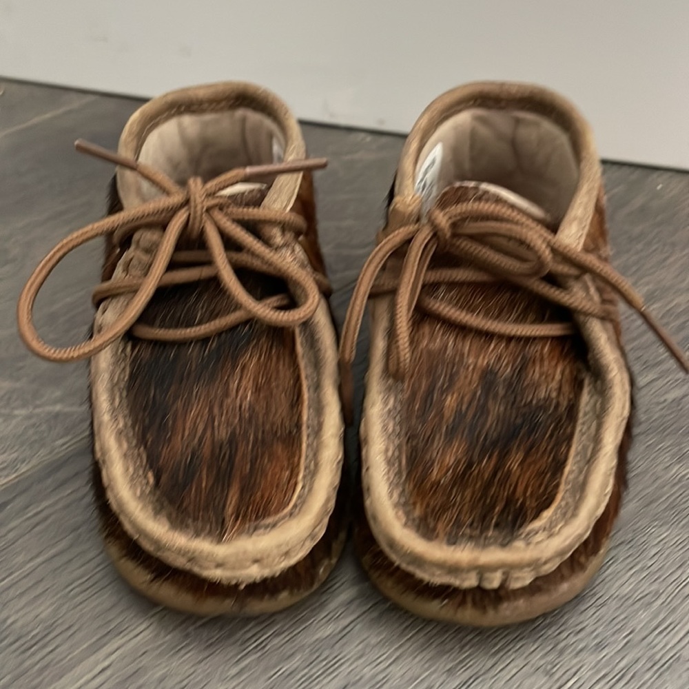 WISTED X INFANT GIRLS' BRINDLE HAIR-ON MOC BOOTS - MOC TOE